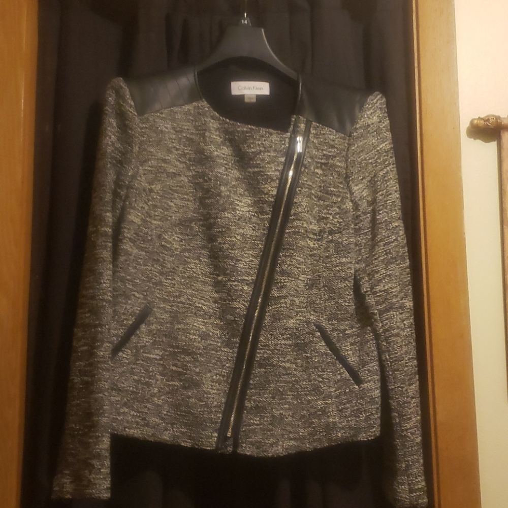 Jacket - Picture 2 of 5